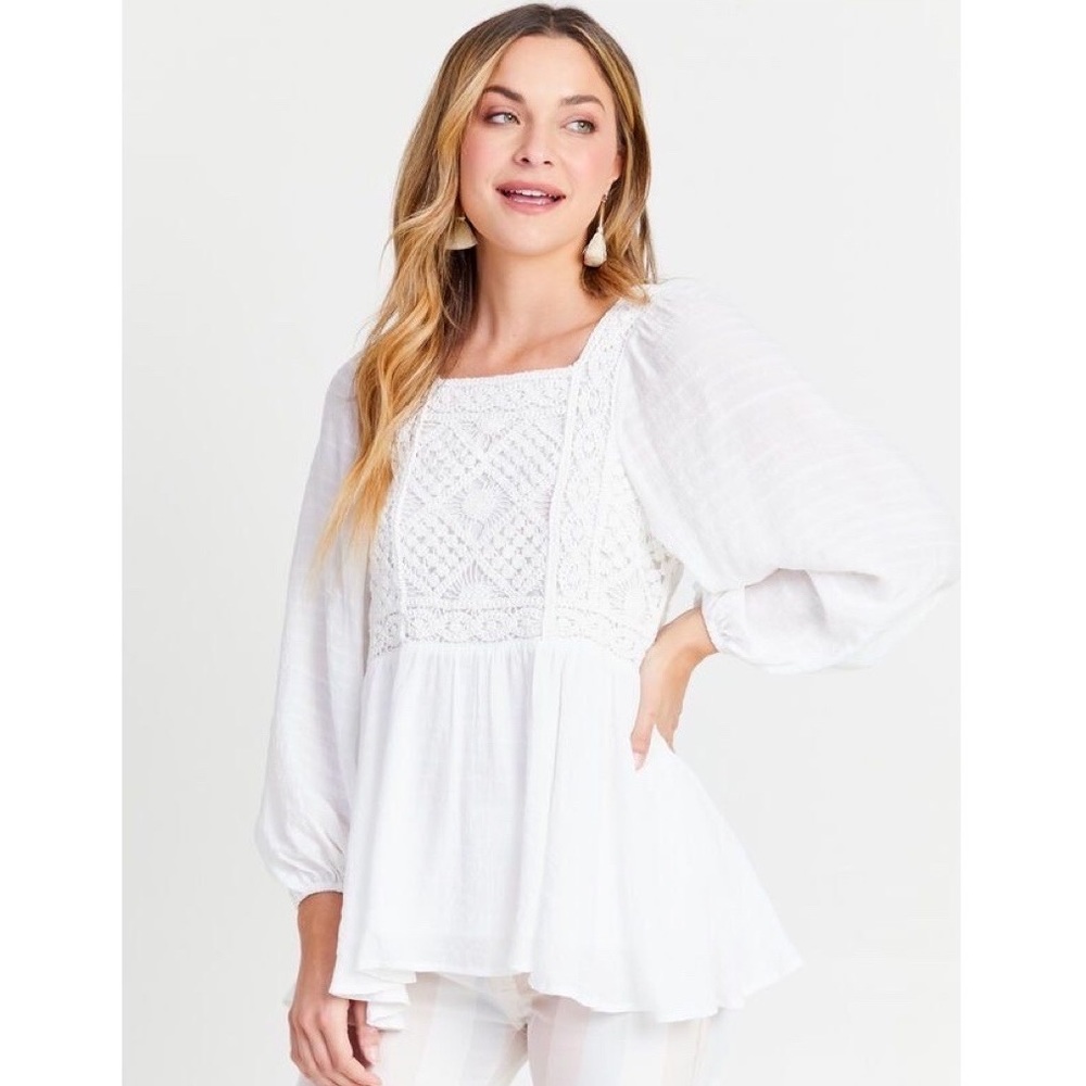 Crochet Serenity Tunic White in Small
